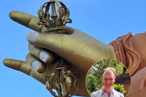 The essence of tibetan buddhism